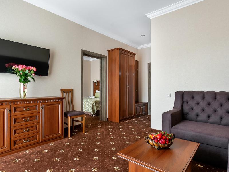 Южные ночи (Кабардинка)