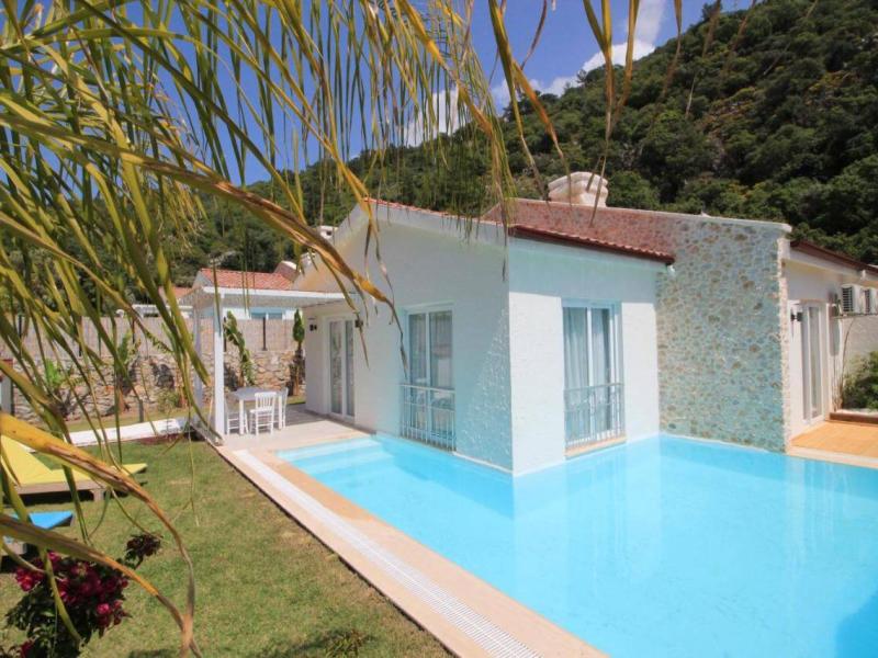 Z Exclusive Hotel and Villas