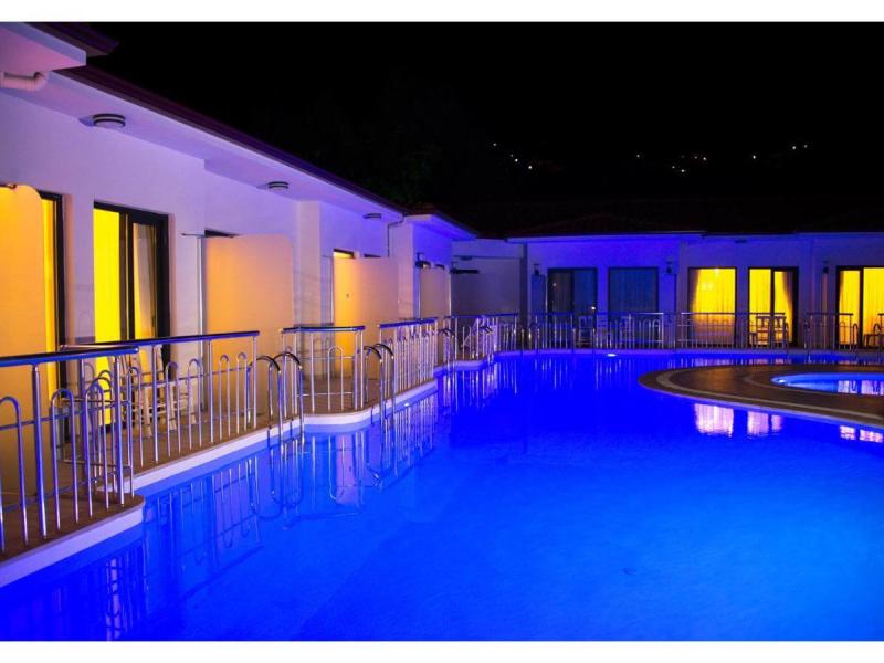 Z Exclusive Hotel and Villas