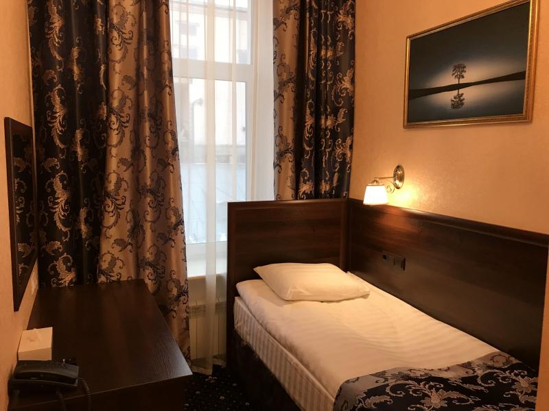 Sapphire Hotel