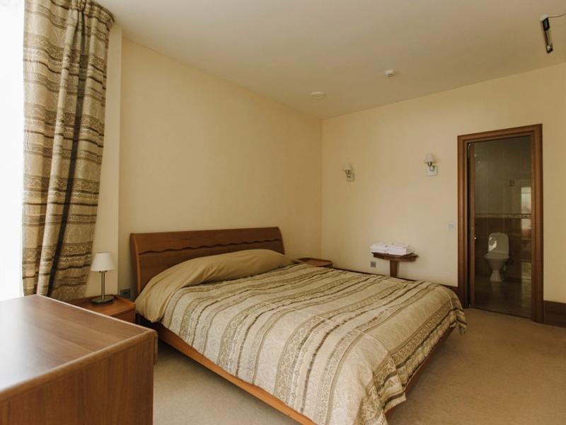 Отель Спутник