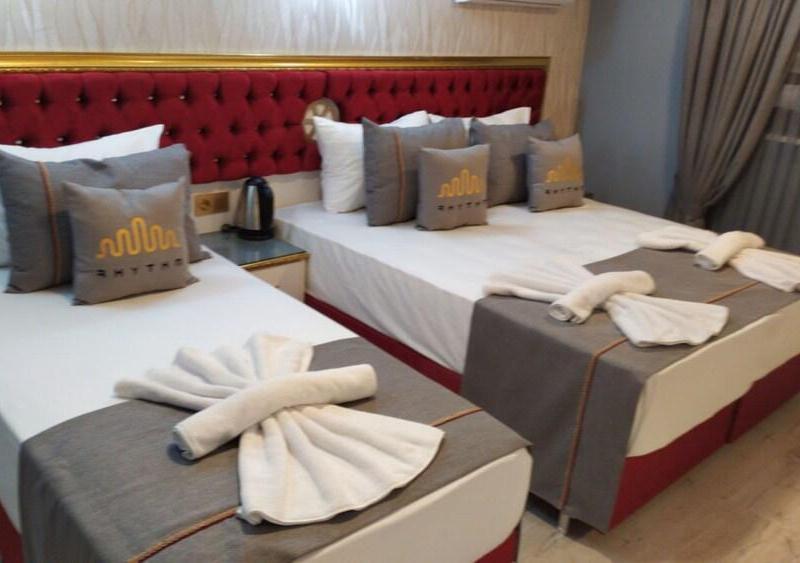 Rhythm Hotel