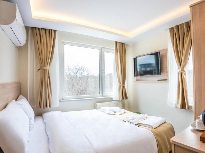 Royal Bosphorus Hotel