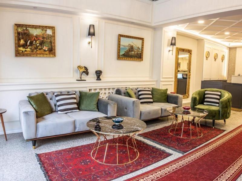 Royal Bosphorus Hotel
