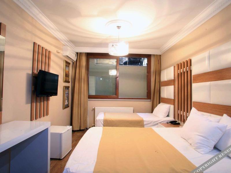 Alf Hotel