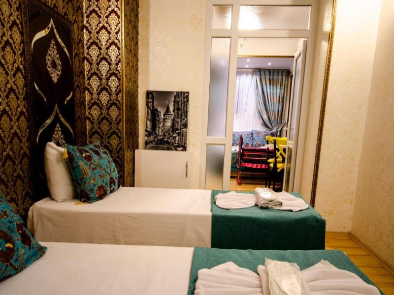 Paris Garden Hotel