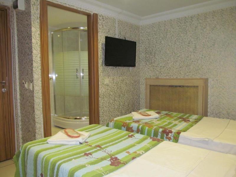 Fly Hotel