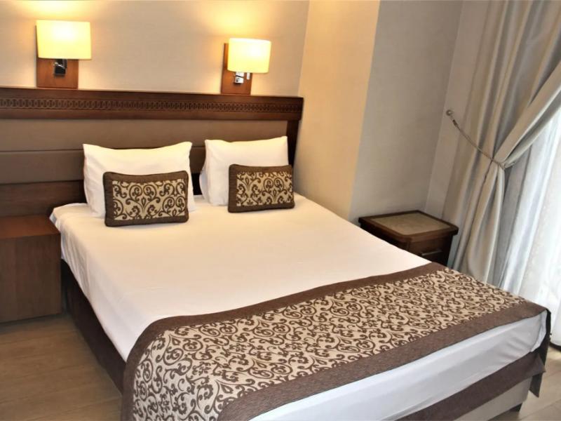 Viore Hotel