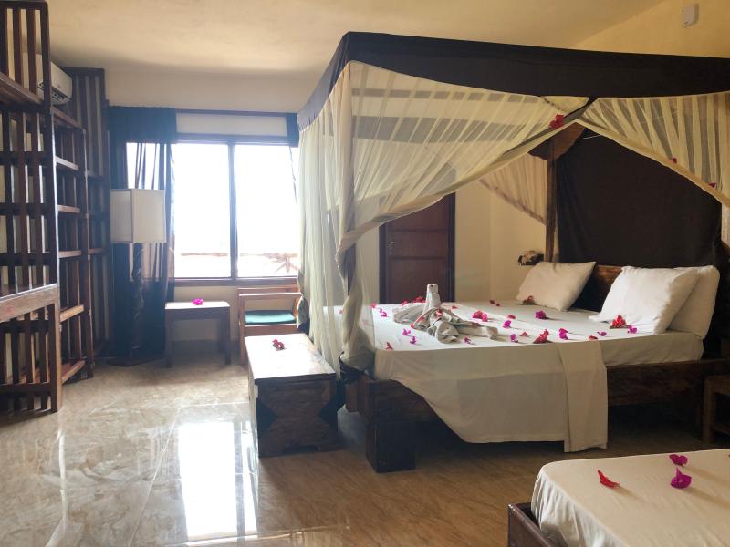 Palumbo Waves Resort