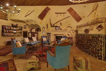 Jerveni Cave Hotel