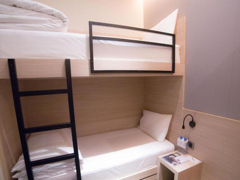 Refreshhh by Aerotel Abu Dhabi (Transit Area, Terminal 3)