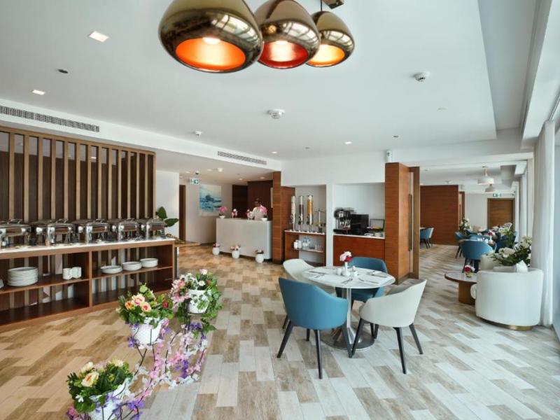 Millennium Executive Apartments Mont Rose