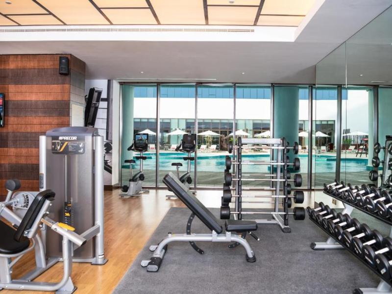 Al Jaddaf Rotana Suite Hotel