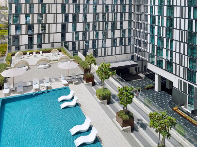 Holiday Inn Dubai al Maktoum Airport