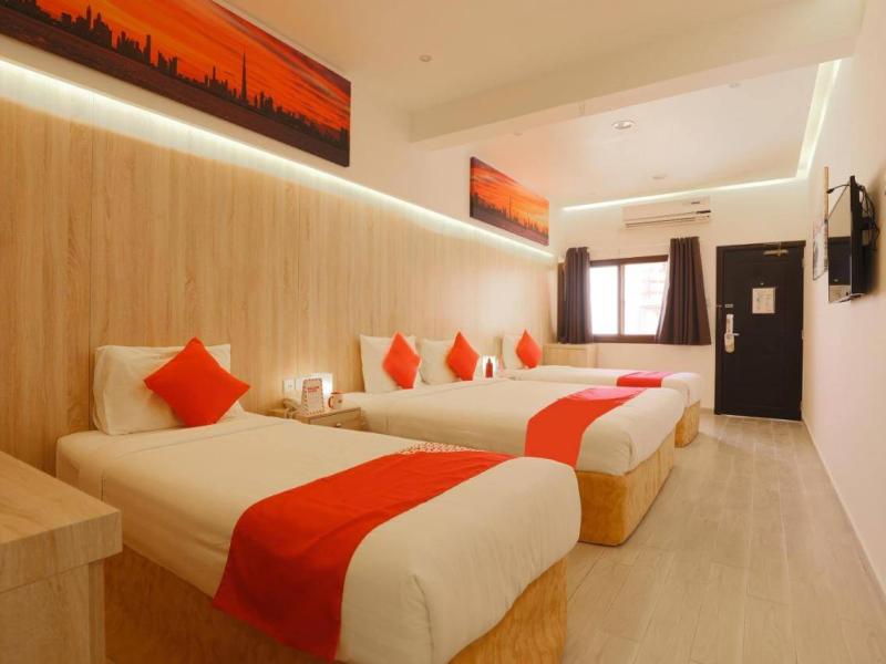 OYO 314 24 Gold Hotel