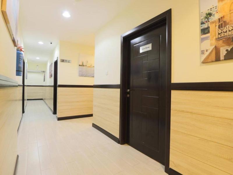 OYO 314 24 Gold Hotel