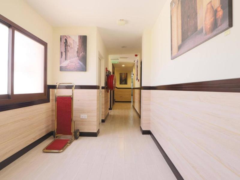 OYO 314 24 Gold Hotel