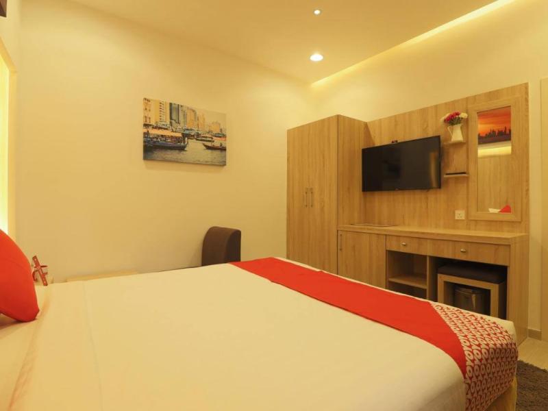 OYO 314 24 Gold Hotel