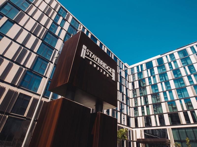 Staybridge Suites Dubai Al-Maktoum Airport