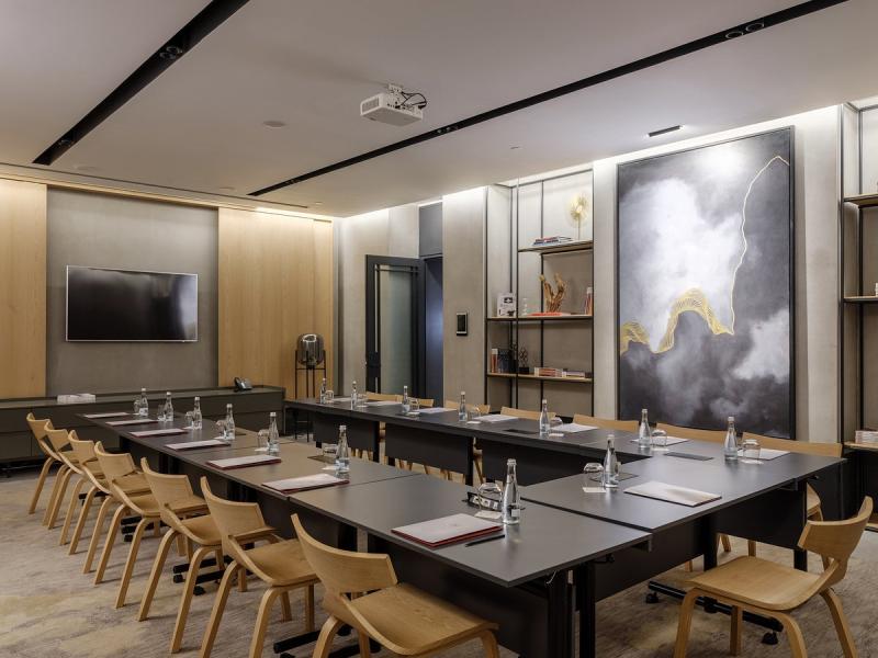 NEO Kazan Palace by Tasigo