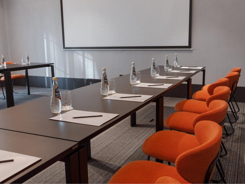 NEO Kazan Palace by Tasigo