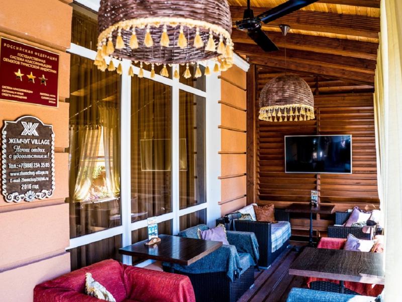 Жемчуг Village