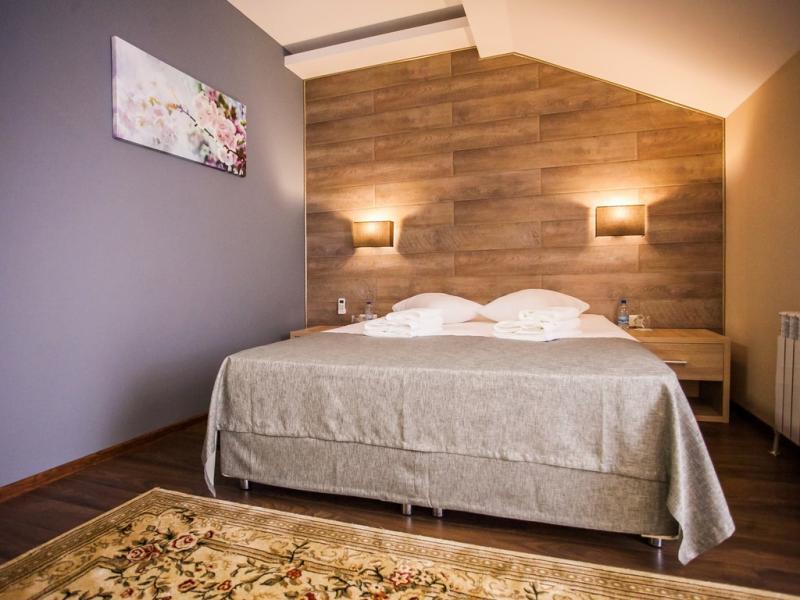 Жемчуг Village