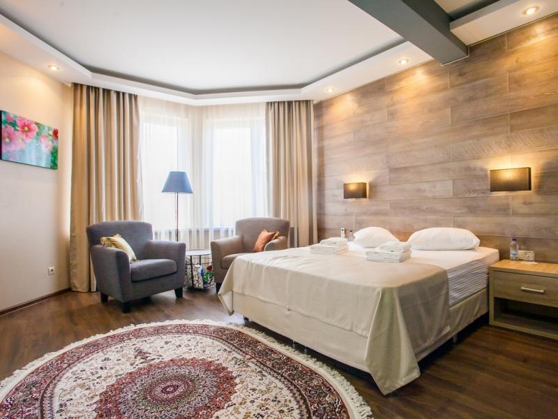 Жемчуг Village