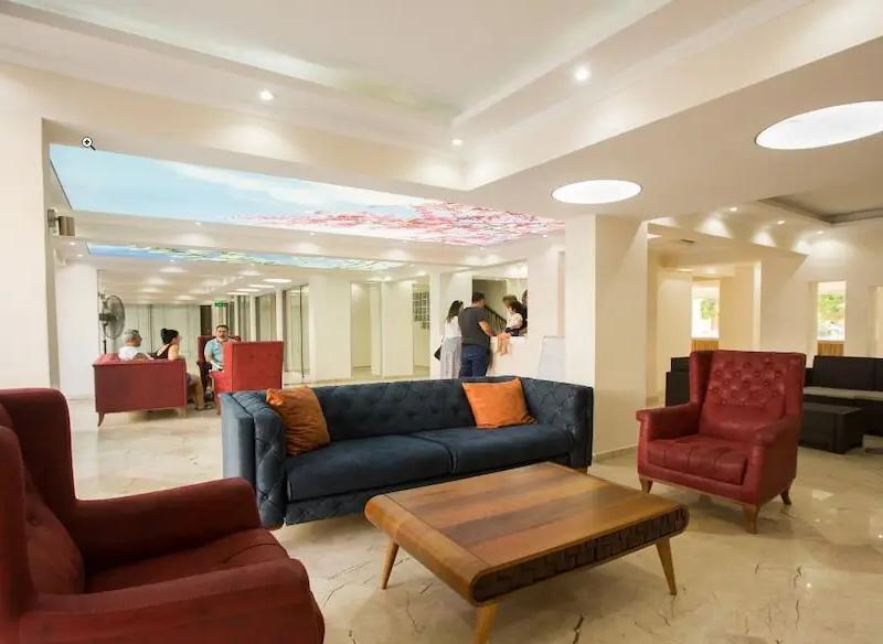 Marla Suite