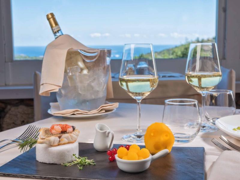 Hotel Rocce Sarde