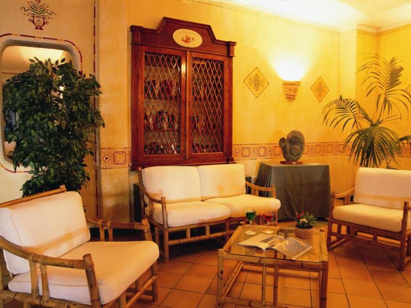 Hotel Rocce Sarde