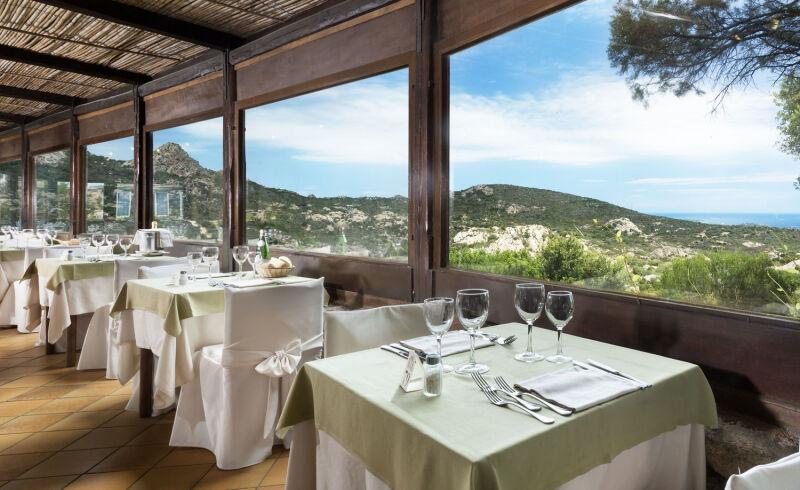 Hotel Rocce Sarde