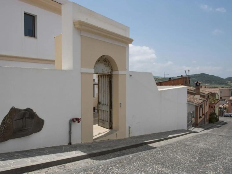 Villa Santadi