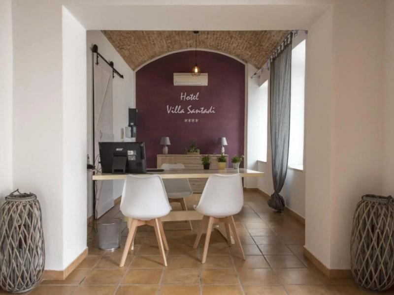 Villa Santadi