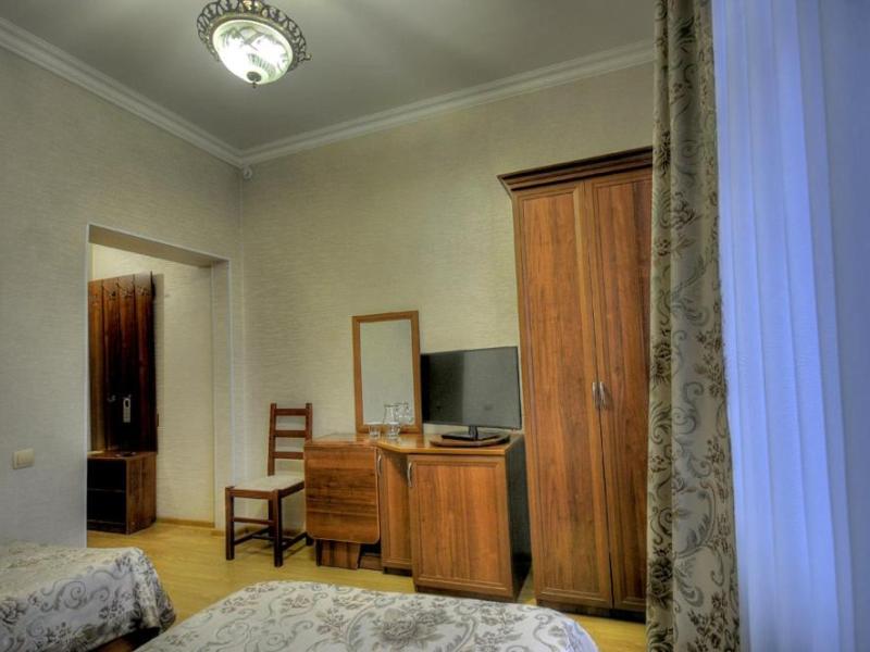 Кадгарон