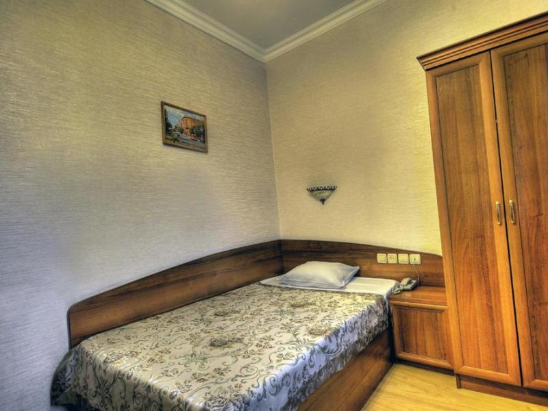 Кадгарон