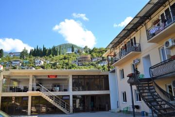 Отель Лоза Гостевой Дом Абхазия, Гагра, фото 2