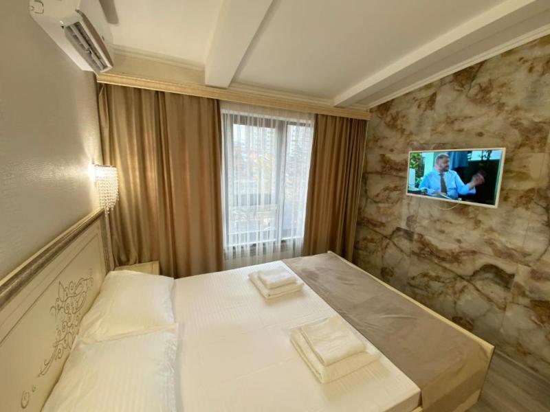 Отель Чайковский