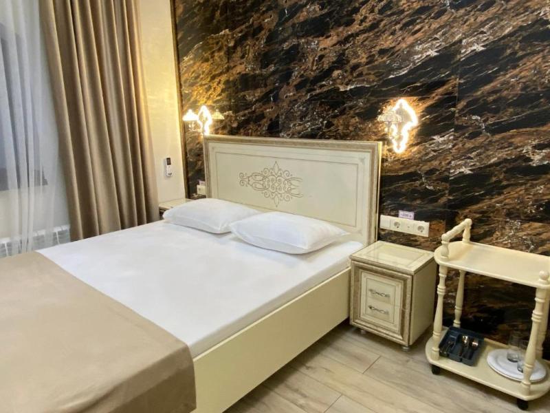 Отель Чайковский