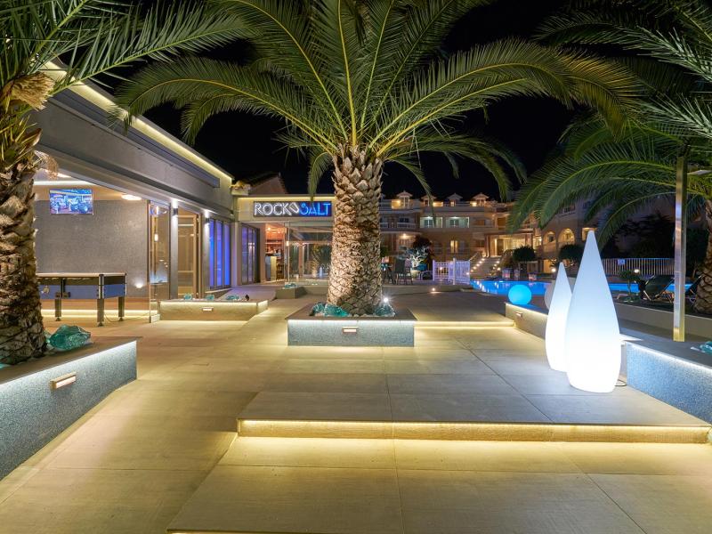 Ionion Blue Hotel