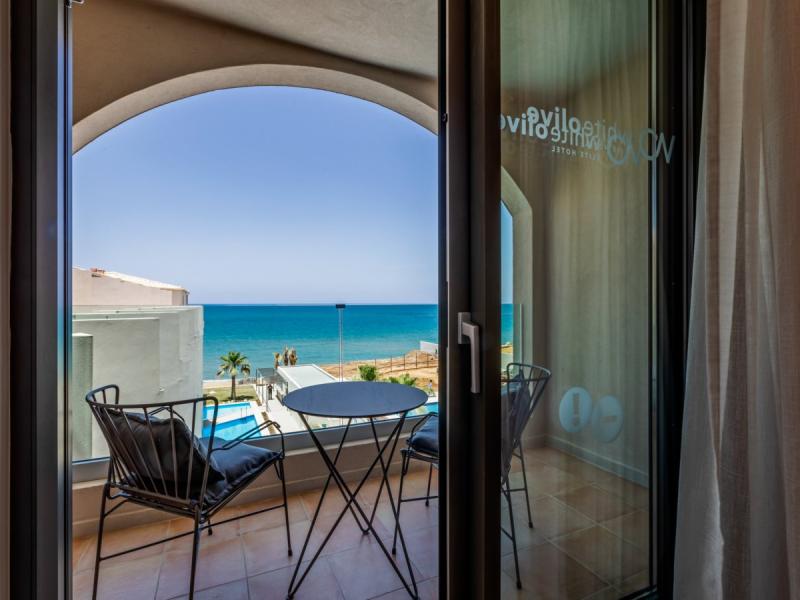 White Olive Elite Rethymno