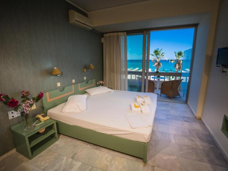 Theo Beach Hotel Apartments