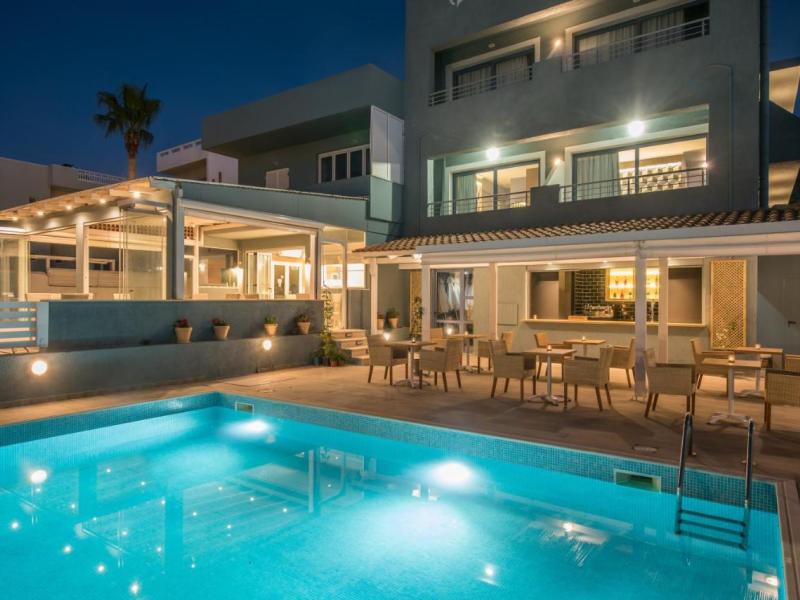 Compass Stalis Beach