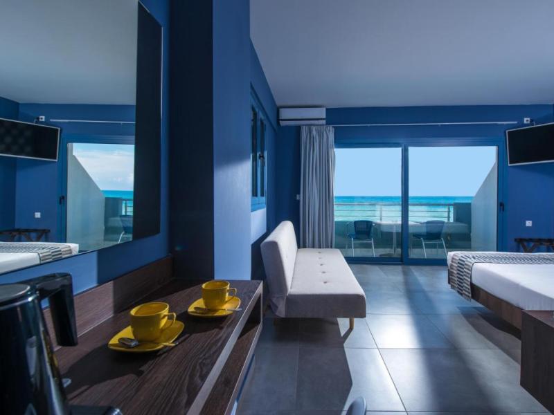 Compass Stalis Beach