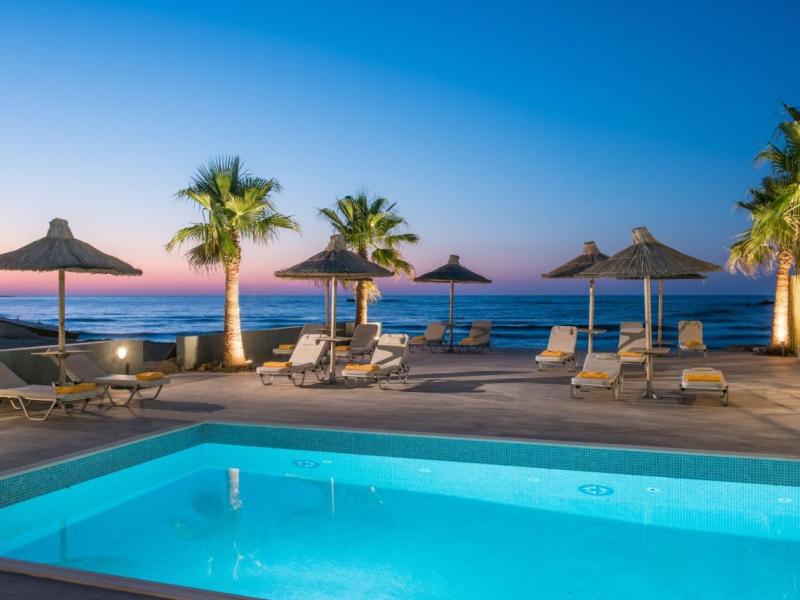 Compass Stalis Beach