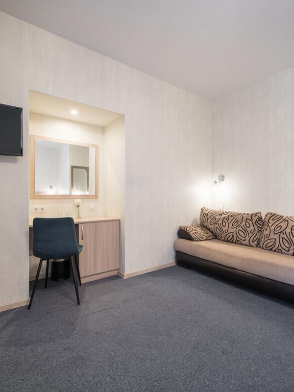 Matrix Hotel