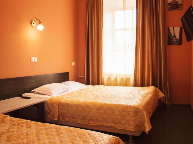 Yellow Hotel