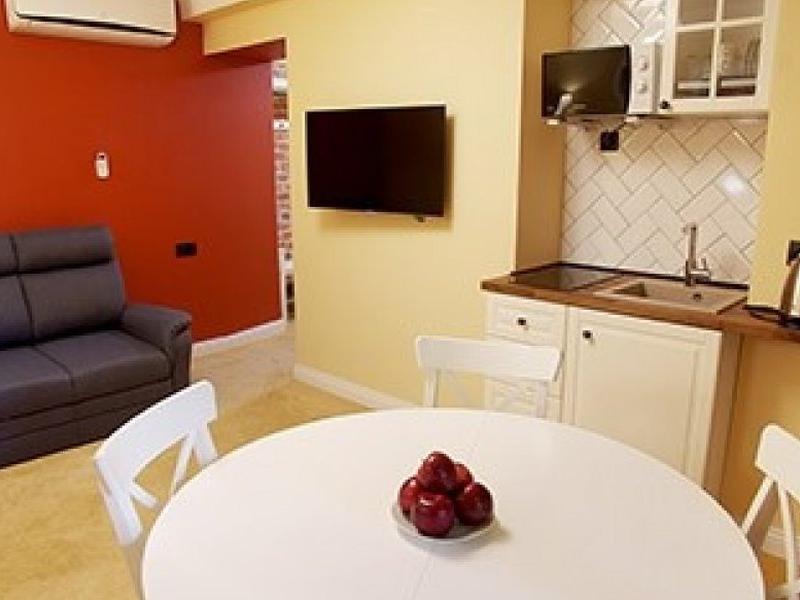 Barin Residence Centre