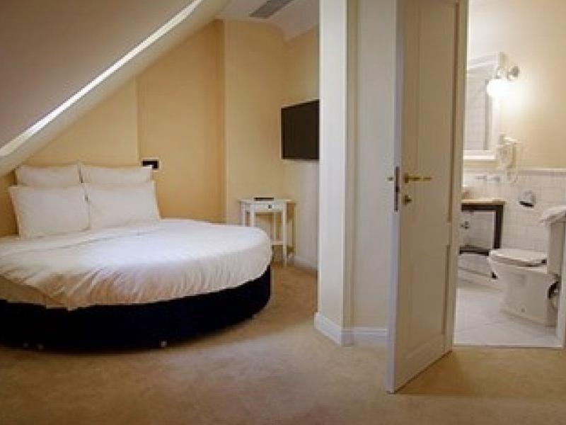 Barin Residence Centre