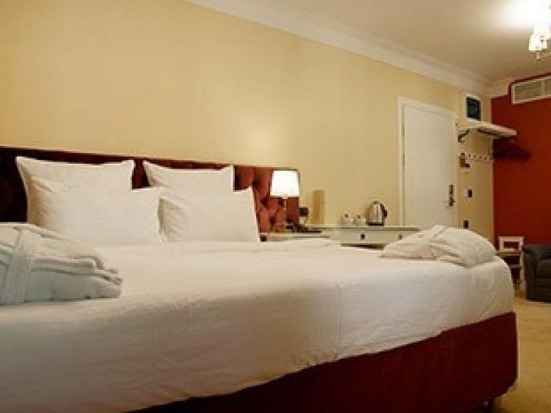 Barin Residence Centre